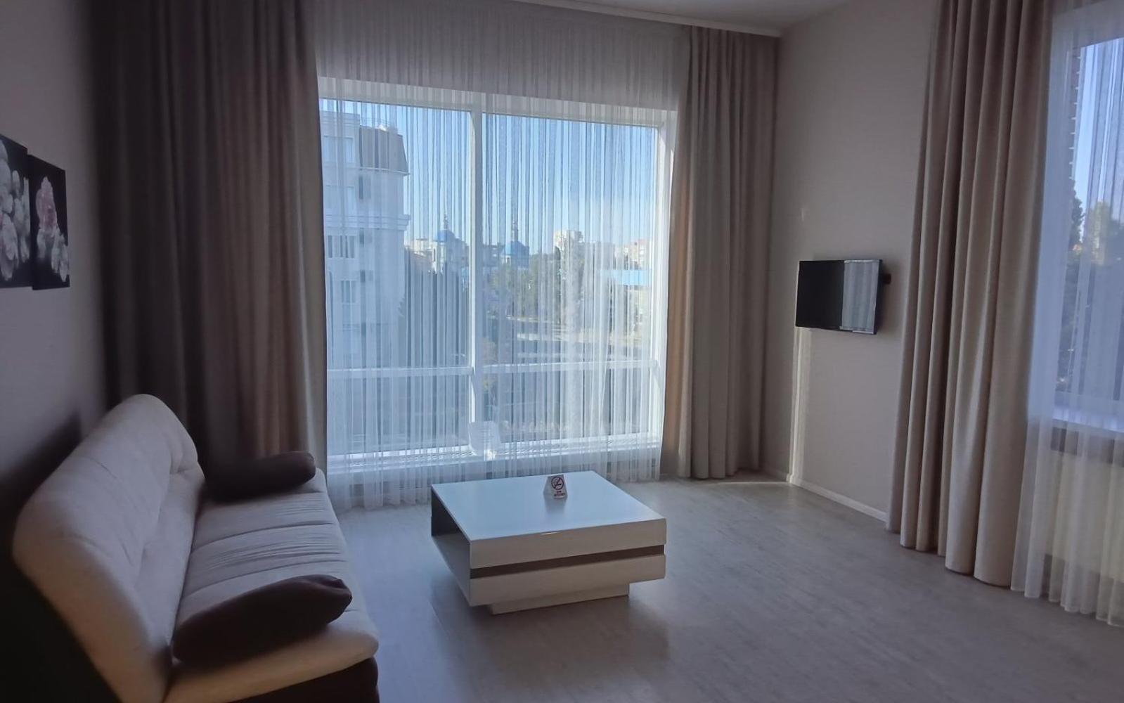 Gosudar Hotel Kropyvnytskyi Bagian luar foto