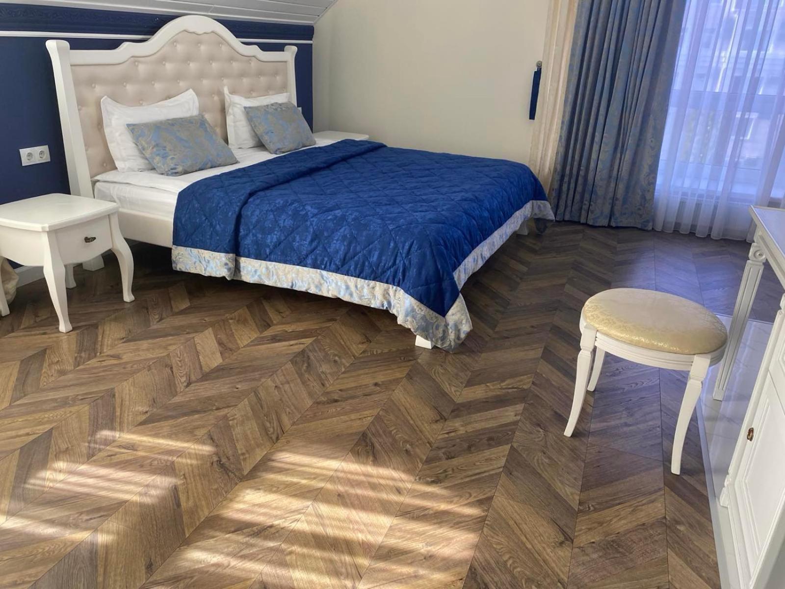 Gosudar Hotel Kropyvnytskyi Bagian luar foto